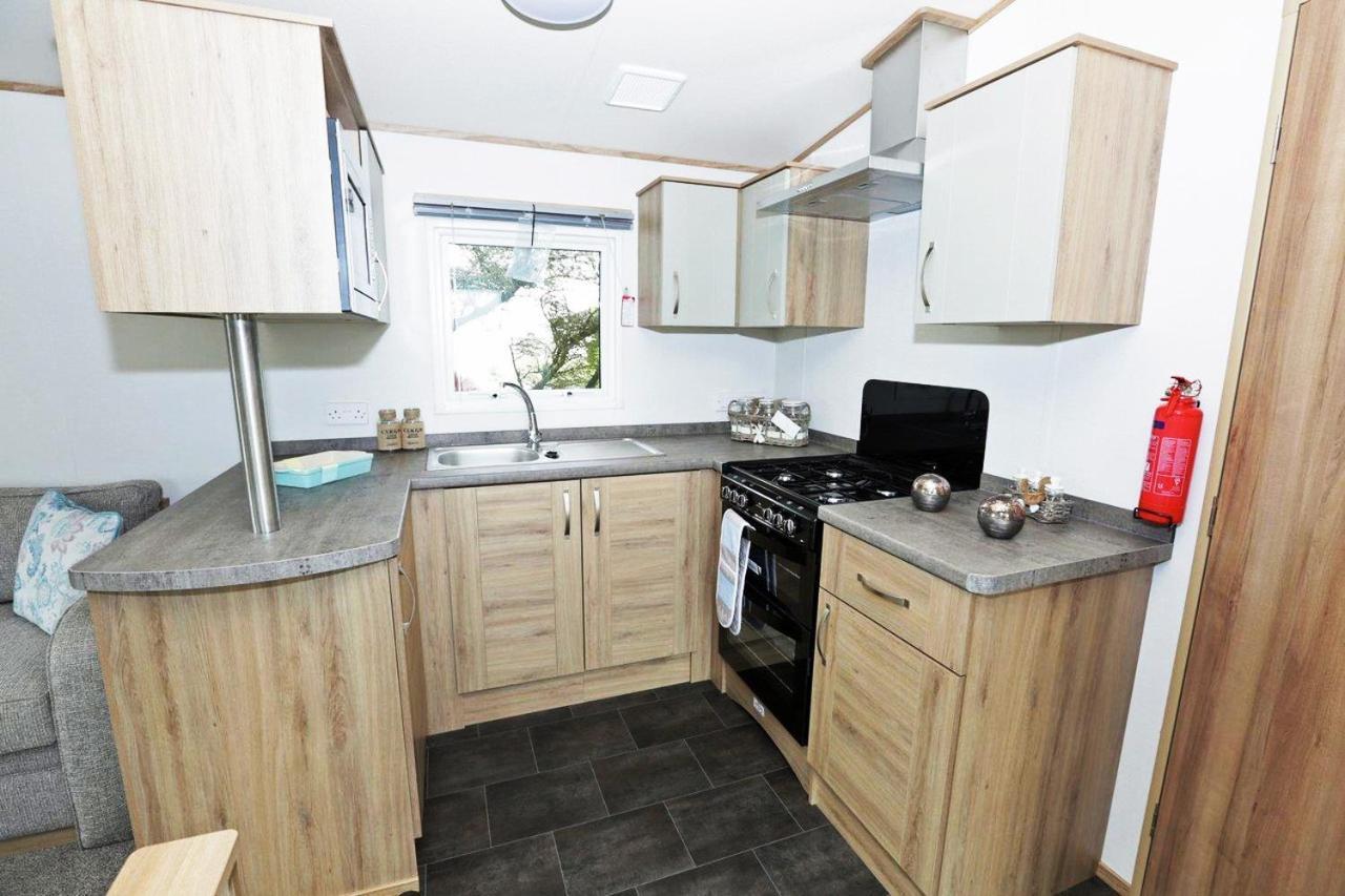 Newperran Holiday Park New Quay Екстериор снимка