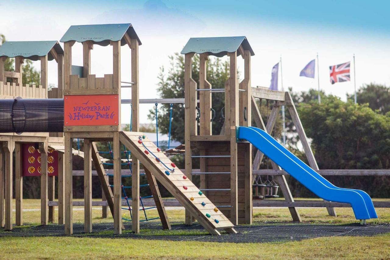 Newperran Holiday Park New Quay Екстериор снимка